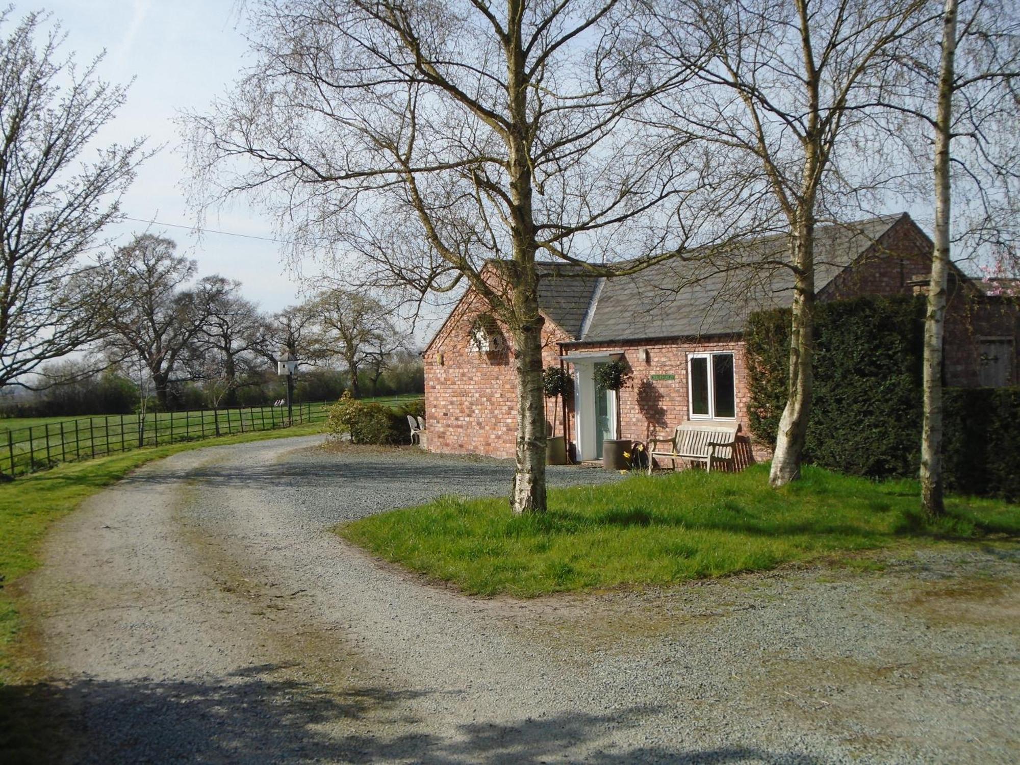 Bed and Breakfast Manor Farm Egerton Malpas  Esterno foto